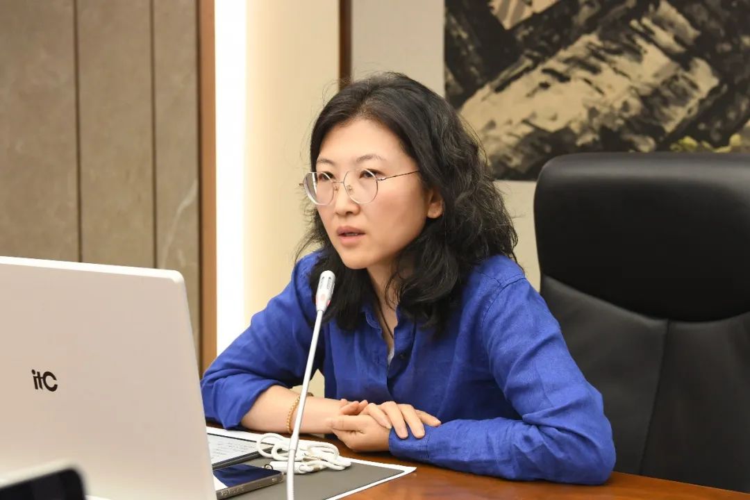 集团召开增强离境退税营业专题事情会_6008集团官方网站集团官方网站